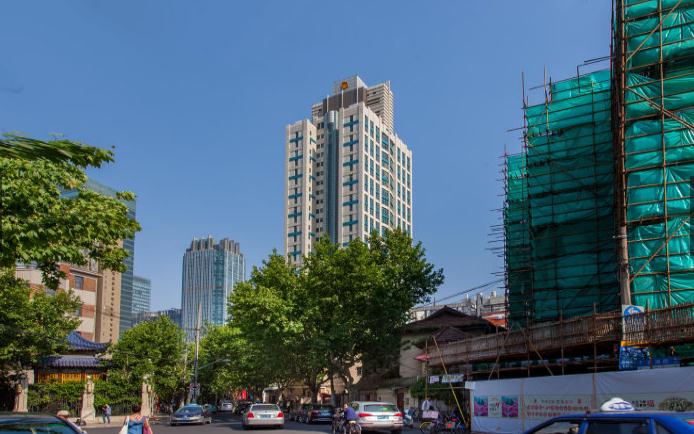 上海地產(chǎn)大廈：靈活面積，滿足企業(yè)多樣需求