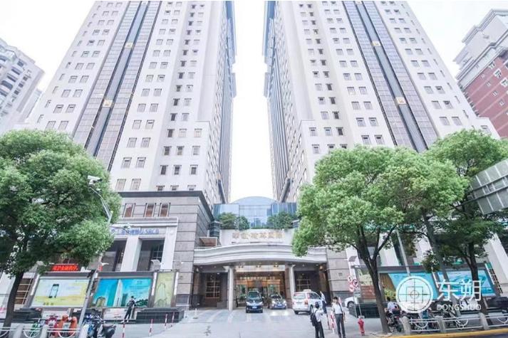 上海華敏翰尊東朔商務中心：智能寫字樓典范，引領科技辦公潮流