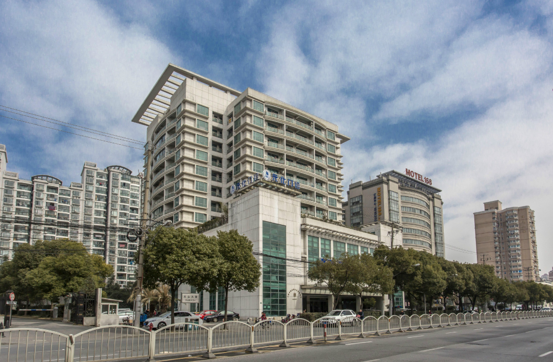 上海天山大廈：優(yōu)雅舒適辦公環(huán)境，助力企業(yè)穩(wěn)健發(fā)展