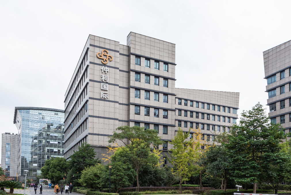 上海虹橋中央大廈：安全高效，商務辦公新典范