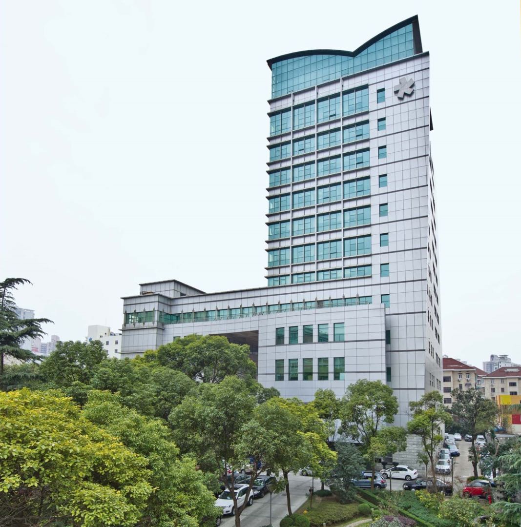 上海長寧區(qū)中山公園5-7元寫字樓招商，靈活辦公新選擇