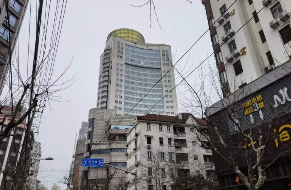 空中露臺 + 文人客廳！德必上海書城 WE 招租，地鐵上蓋開啟文化辦公新范式